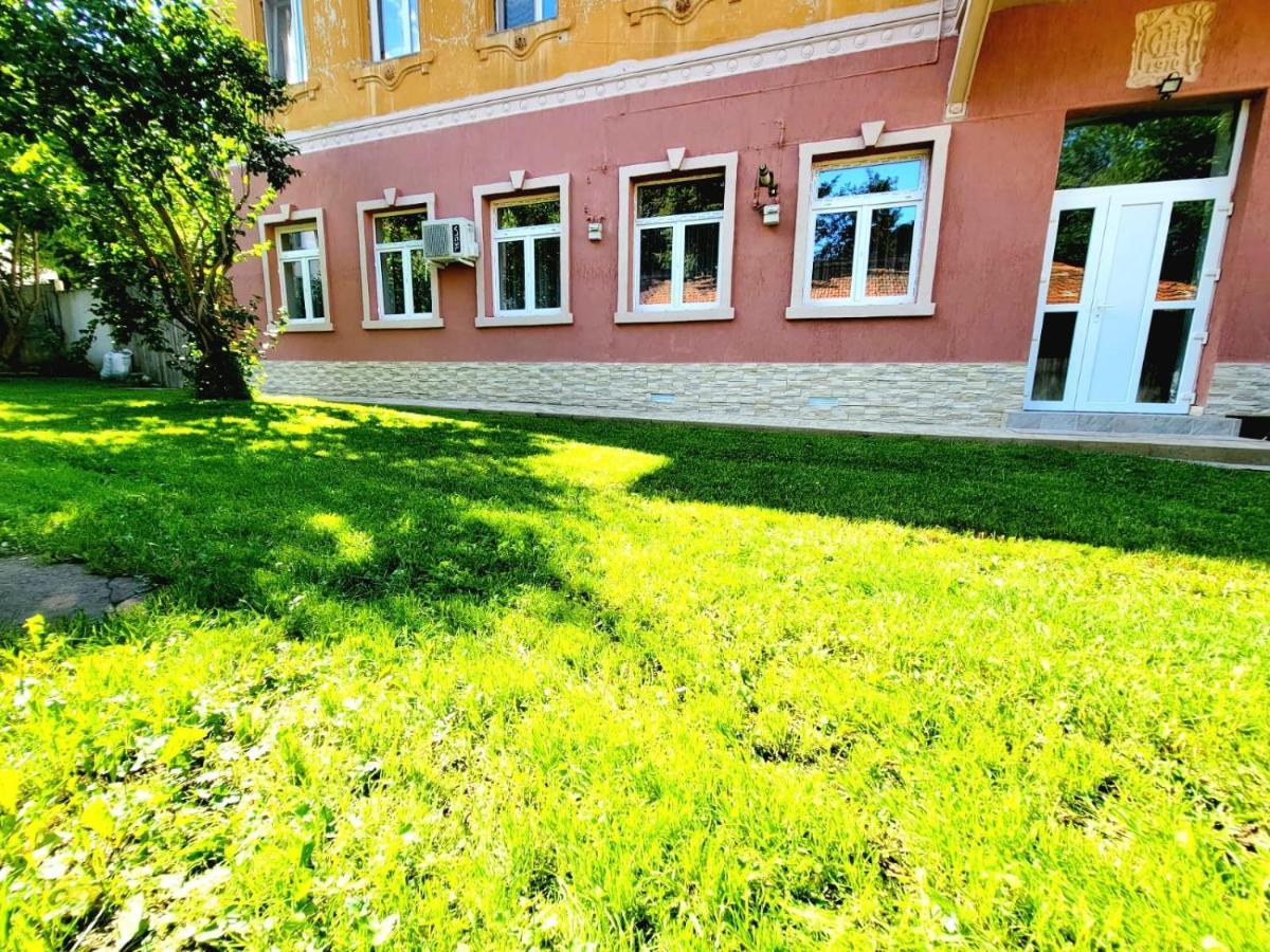 The Perfect Recharge Spot Apartment Brasov Ngoại thất bức ảnh